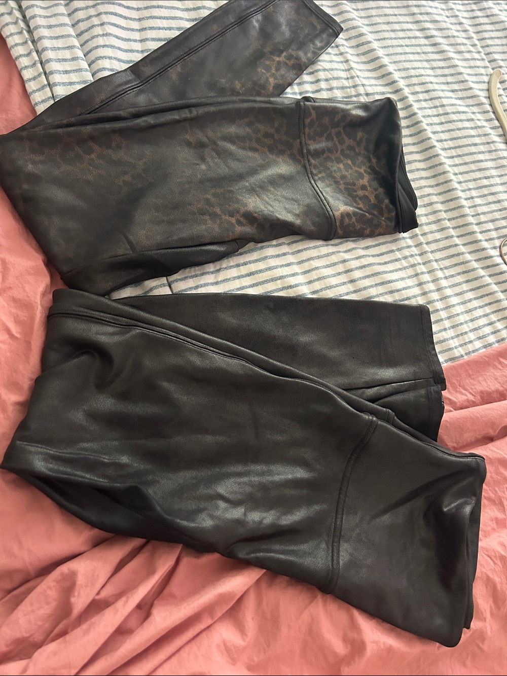 🦄 2 pairs of SPANX XL